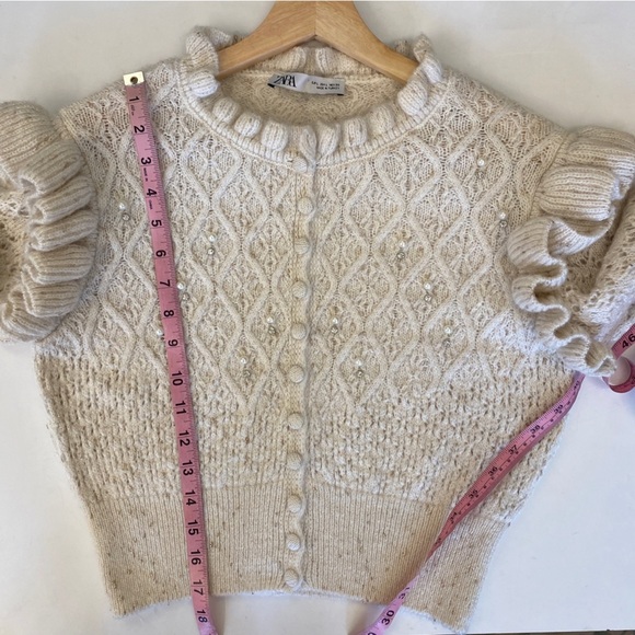 Zara || Bead and Pearl Ruffle Knit Cardigan Ivory Large - Picture 7 of 7
